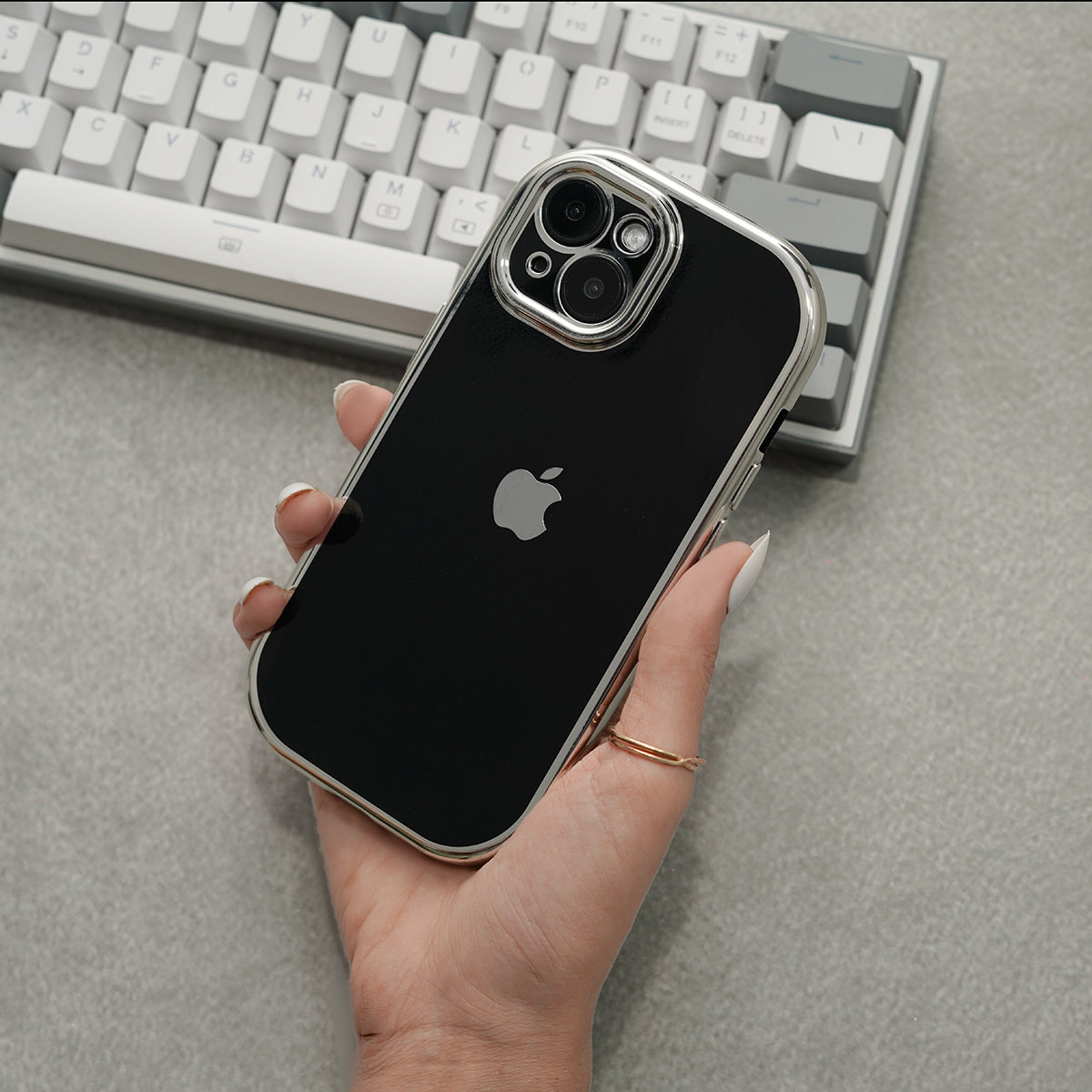 Elegant Chrome Edge Case