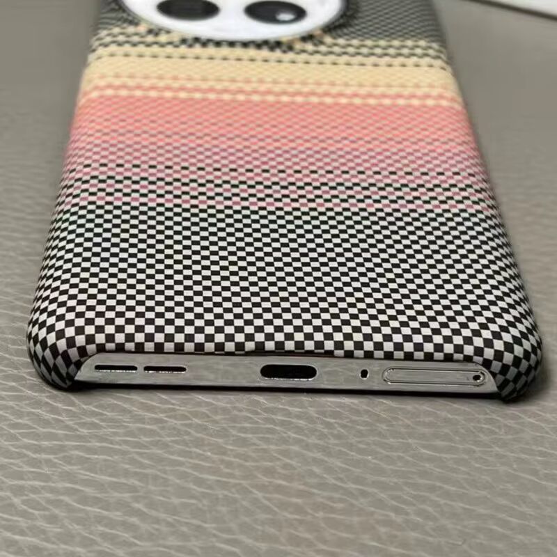OnePlus - Carbon Skin Shell Case