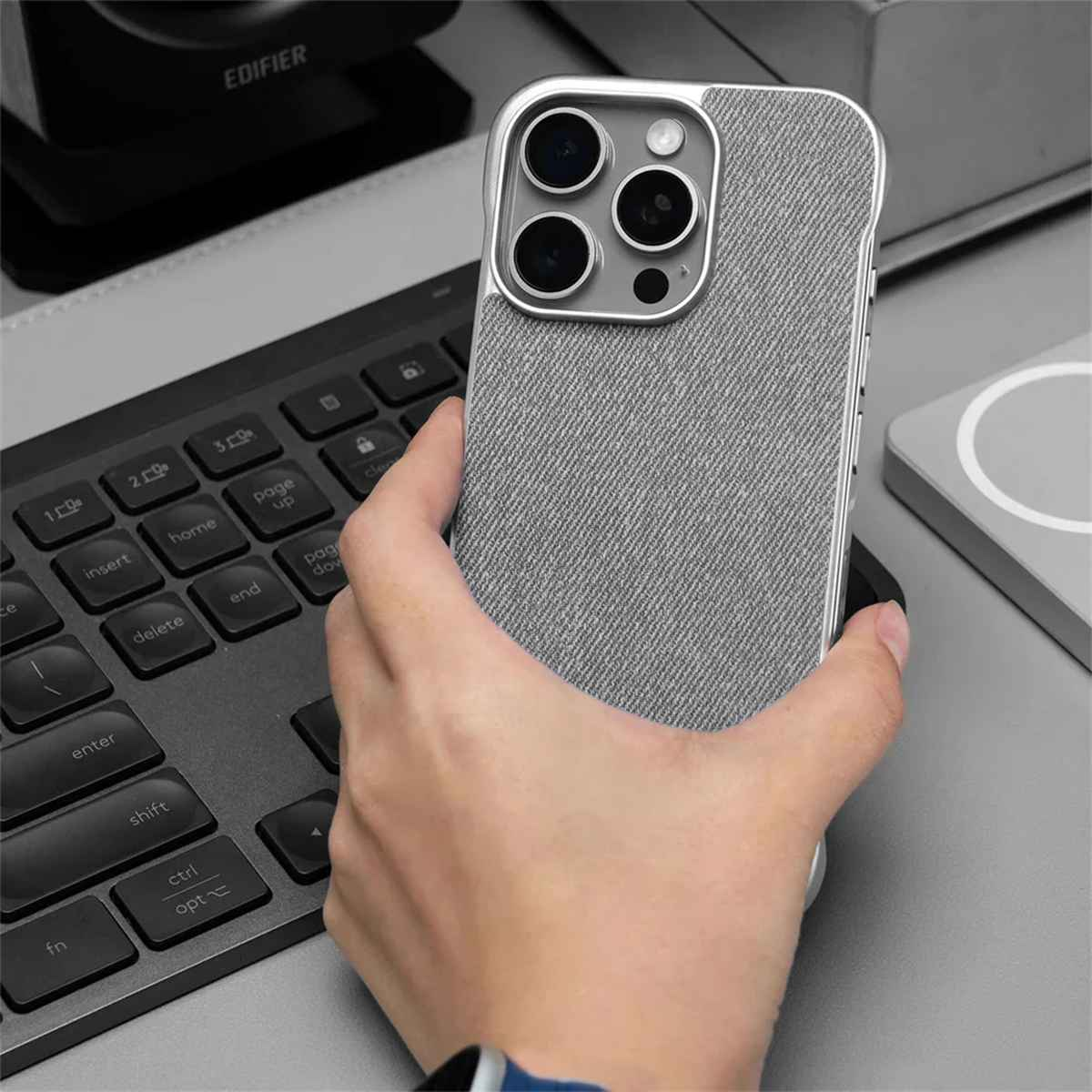 Borderless Elegance Case